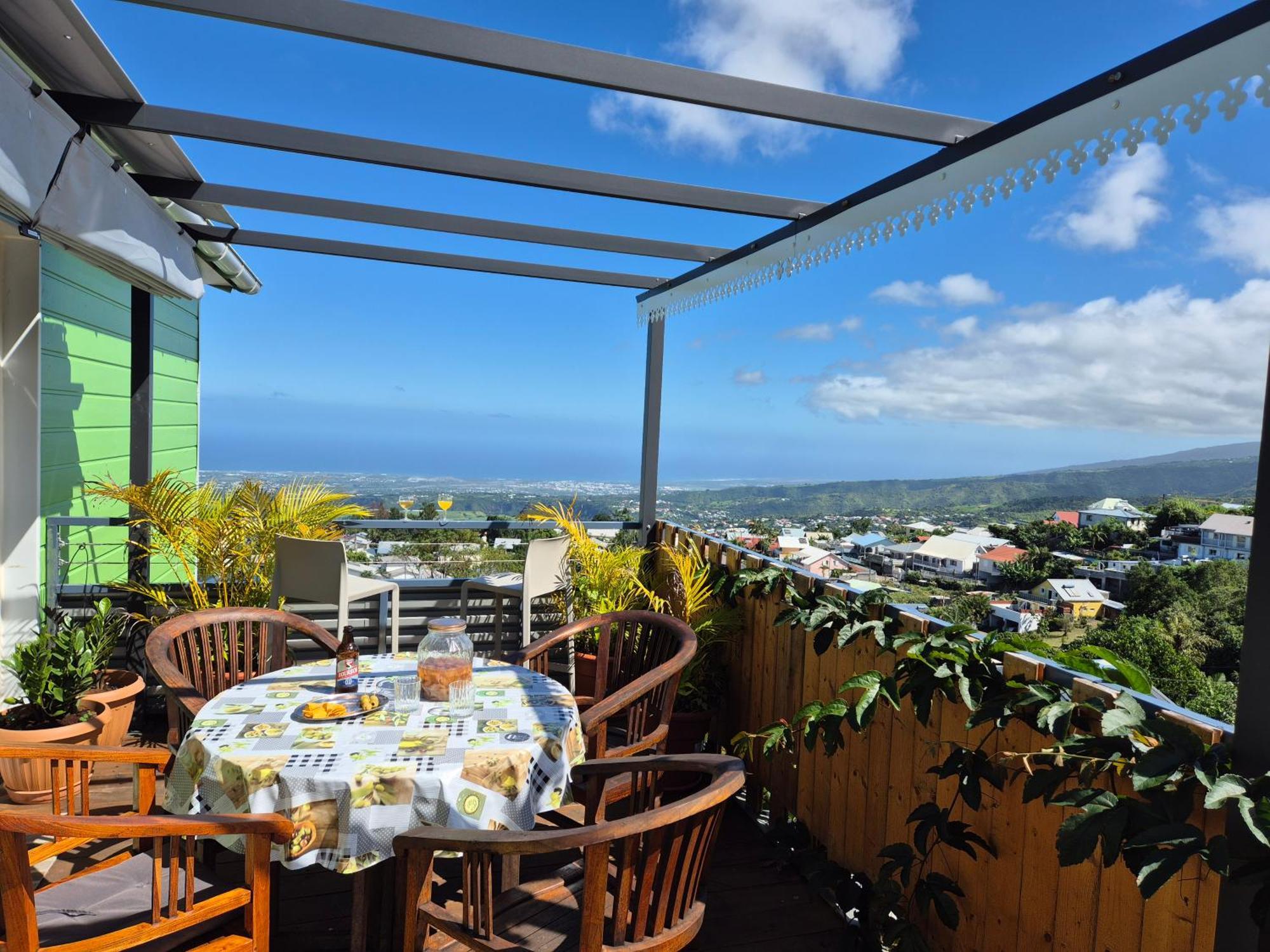 Chez Ti Karl Apartment Льо Тампон Екстериор снимка