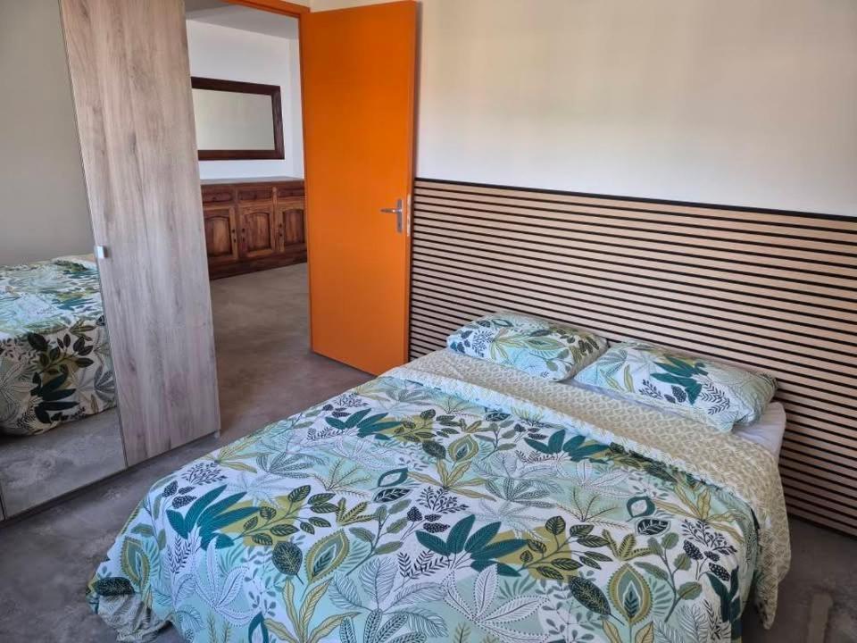 Chez Ti Karl Apartment Льо Тампон Екстериор снимка